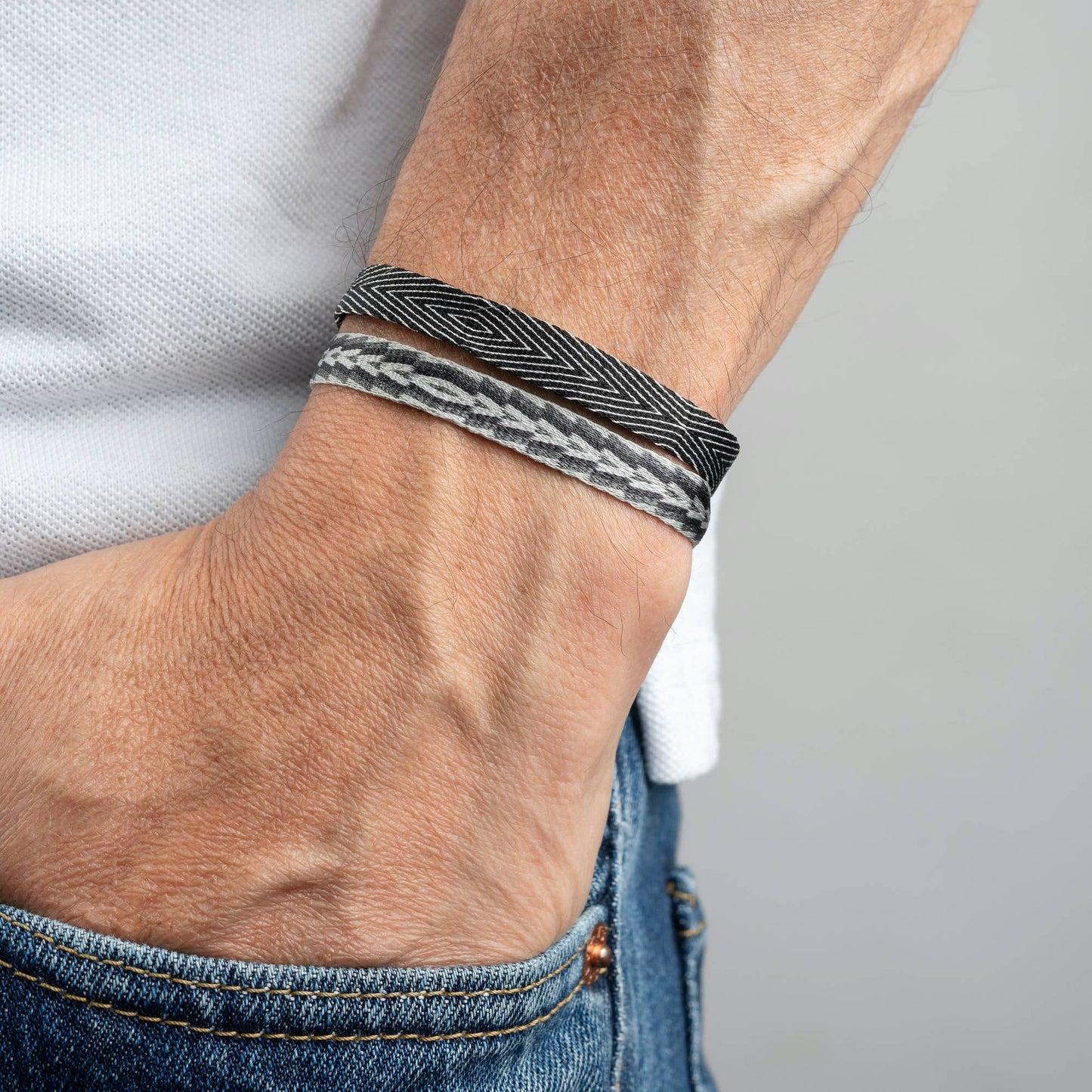 Men's Surfer Bracelet | Waterproof Bracelet | Black Bracelet