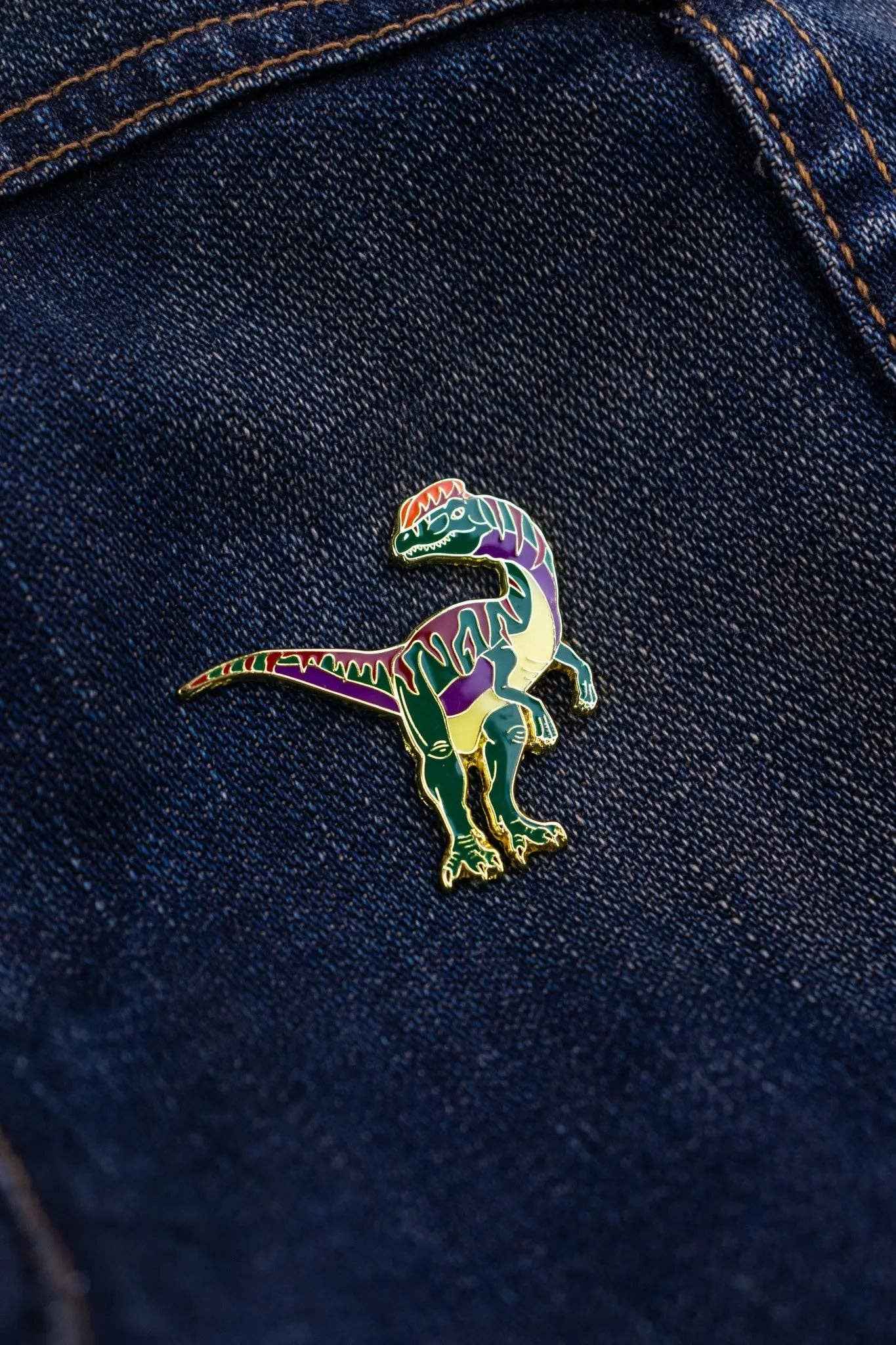 Dilophosaurus Enamel Pin (Dilophosaurus wetherilli)